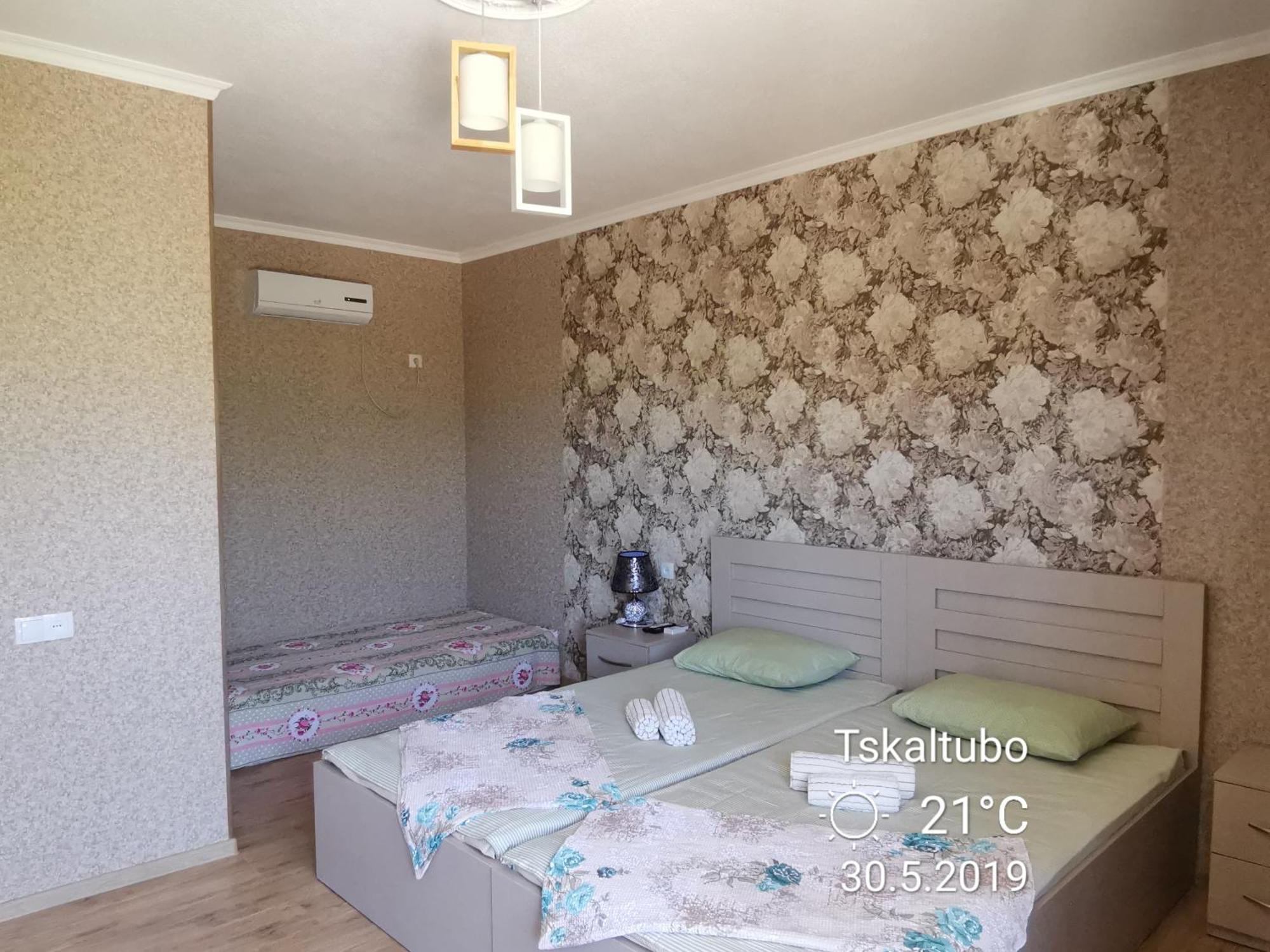 Villa Platinum Zqaltubo Exterior foto