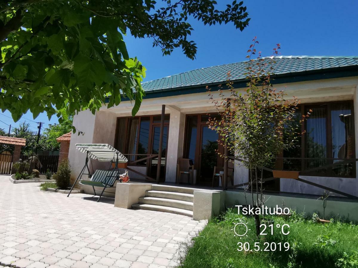 Villa Platinum Zqaltubo Exterior foto
